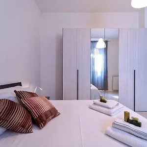 Savonarola Comfy Flat Firenze